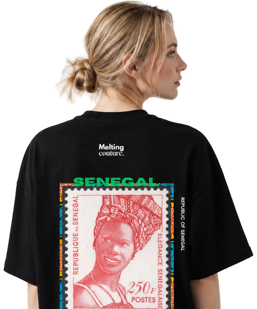 Mannequin portant un t-shirt oversize Melting Couture